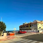 Casa Arena: A Pasos De La Playa شقة تورّيفيِخا